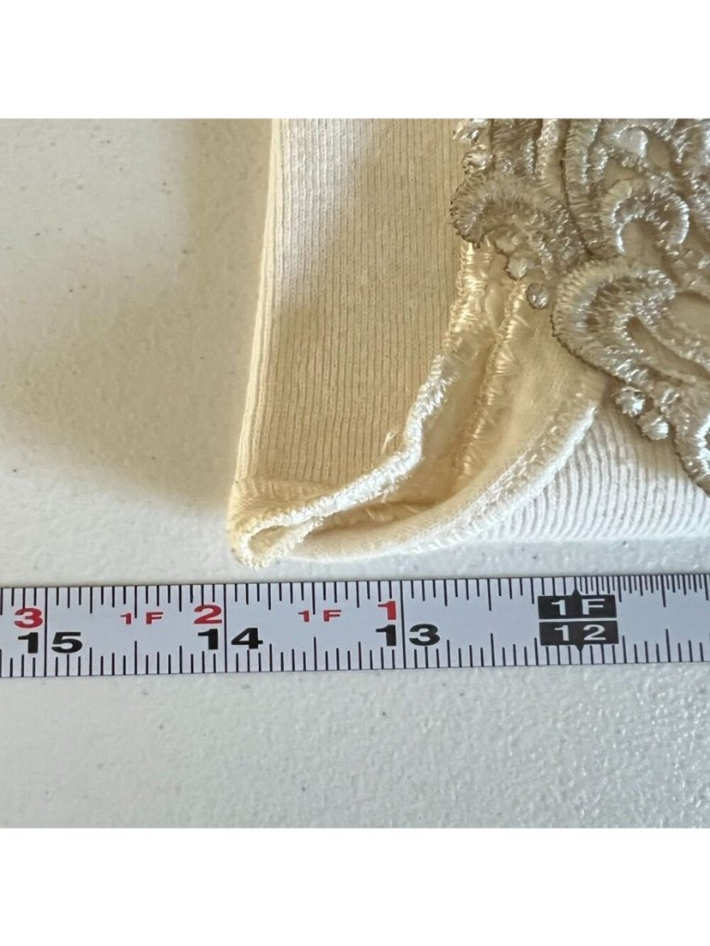 Vintage Y2K Ivory Lace Cami Tank Sz S Rosette Applique Romantic Coquette - Picture 6 of 9